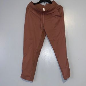 Lululemon pants